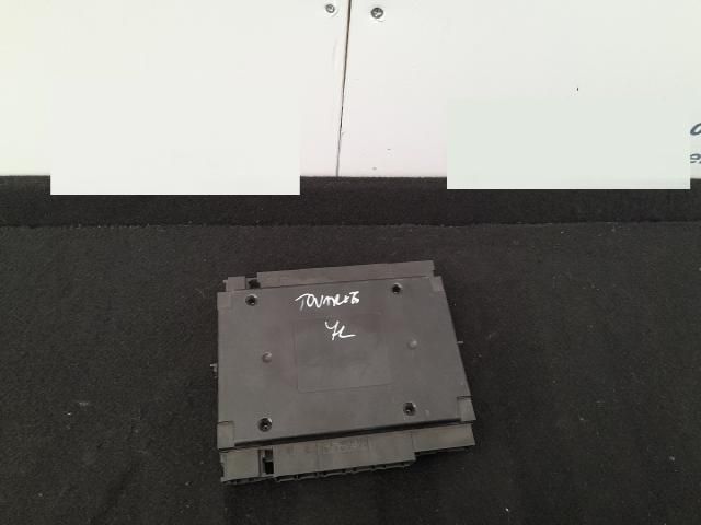 bontott VW TOUAREG Komfort Elektronika