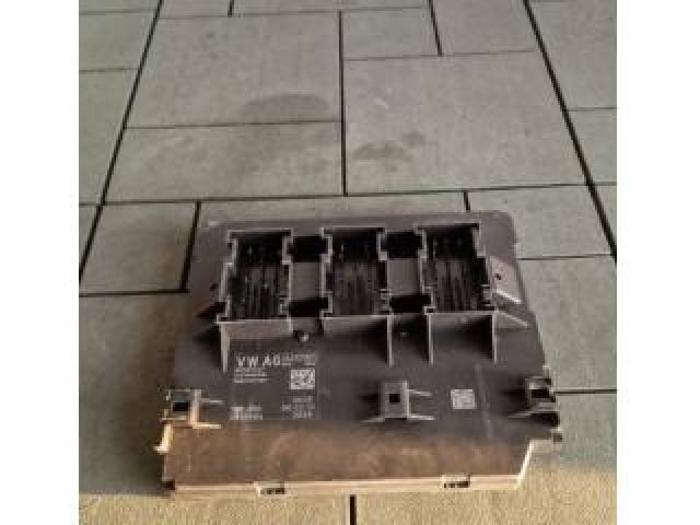 bontott VW TOUAREG Komfort Elektronika