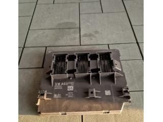 bontott VW TOUAREG Komfort Elektronika