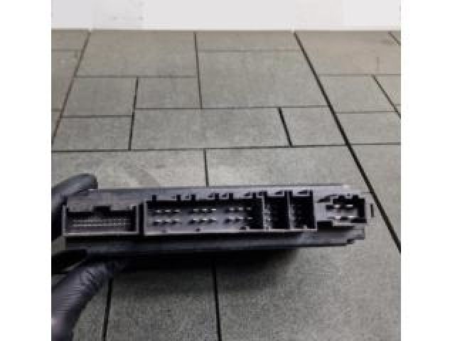 bontott VW TOUAREG Komfort Elektronika