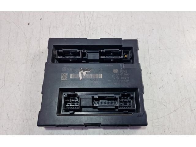 bontott VW TOUAREG Komfort Elektronika