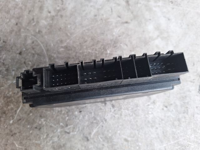 bontott VW TOUAREG Komfort Elektronika