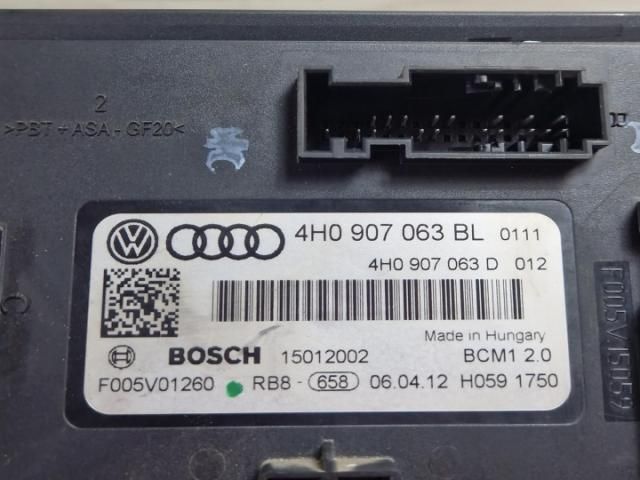 bontott VW TOUAREG Komfort Elektronika