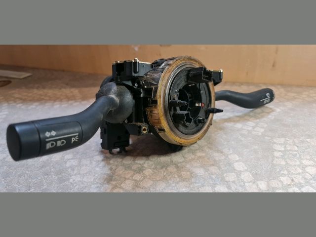 bontott VW TOUAREG Komplett Kormánykapcsoló (Bajuszkapcsoló)