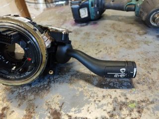 bontott VW TOUAREG Komplett Kormánykapcsoló (Bajuszkapcsoló)