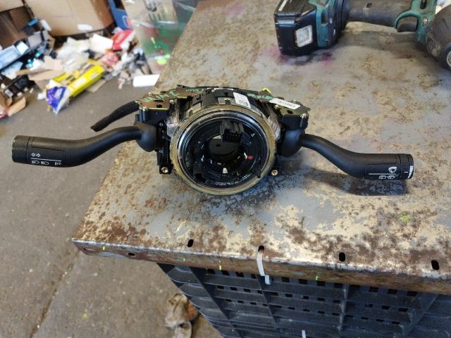 bontott VW TOUAREG Komplett Kormánykapcsoló (Bajuszkapcsoló)