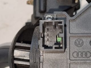 bontott VW TOUAREG Komplett Kormánykapcsoló (Bajuszkapcsoló)