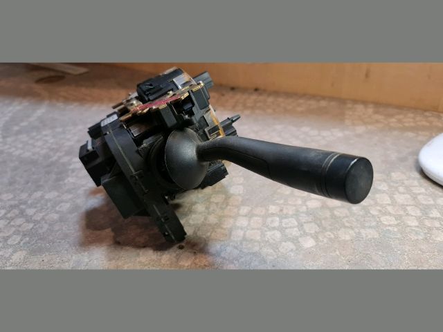 bontott VW TOUAREG Komplett Kormánykapcsoló (Bajuszkapcsoló)