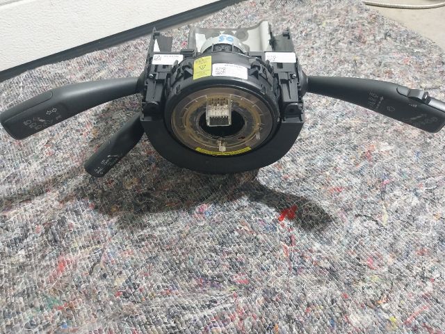 bontott VW TOUAREG Komplett Kormánykapcsoló (Bajuszkapcsoló)