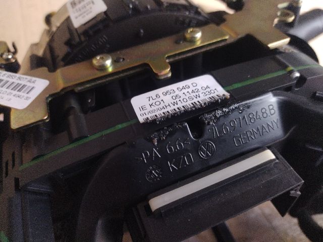 bontott VW TOUAREG Komplett Kormánykapcsoló (Bajuszkapcsoló)