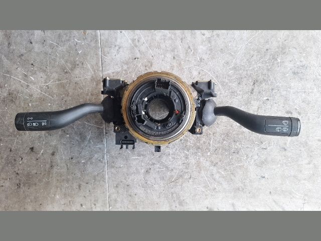 bontott VW TOUAREG Komplett Kormánykapcsoló (Bajuszkapcsoló)