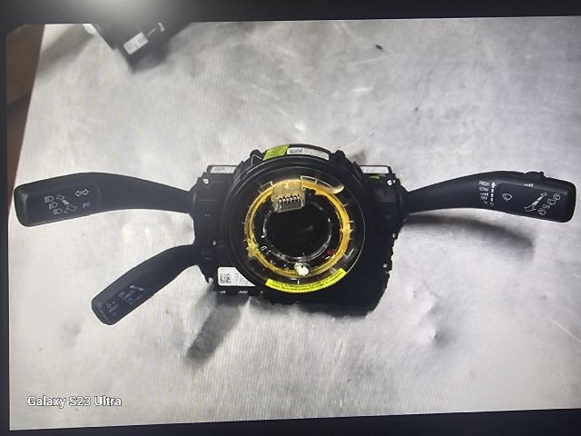 bontott VW TOUAREG Komplett Kormánykapcsoló (Bajuszkapcsoló)