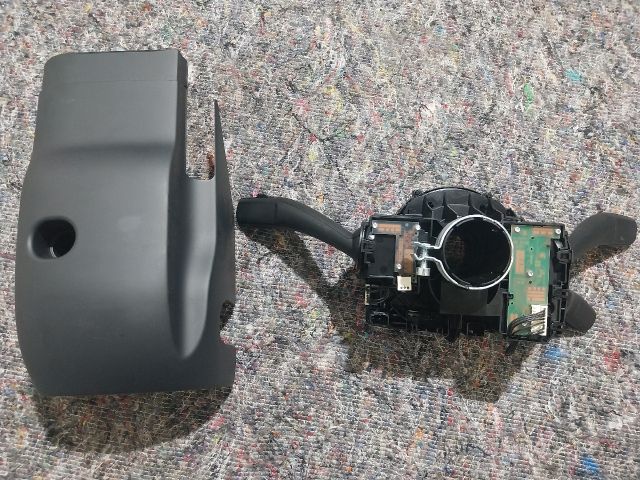 bontott VW TOUAREG Komplett Kormánykapcsoló (Bajuszkapcsoló)