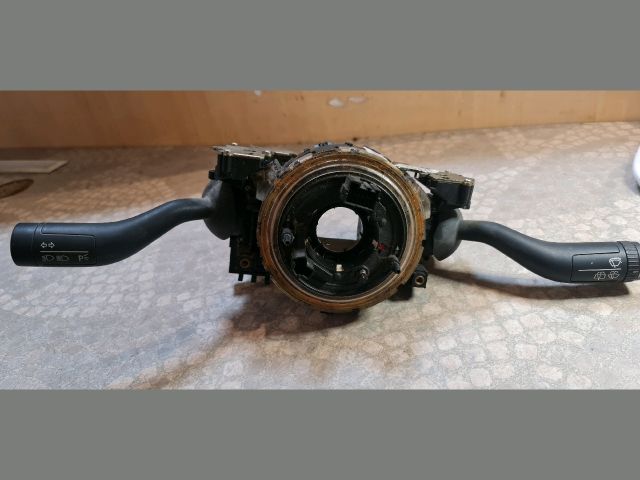 bontott VW TOUAREG Komplett Kormánykapcsoló (Bajuszkapcsoló)