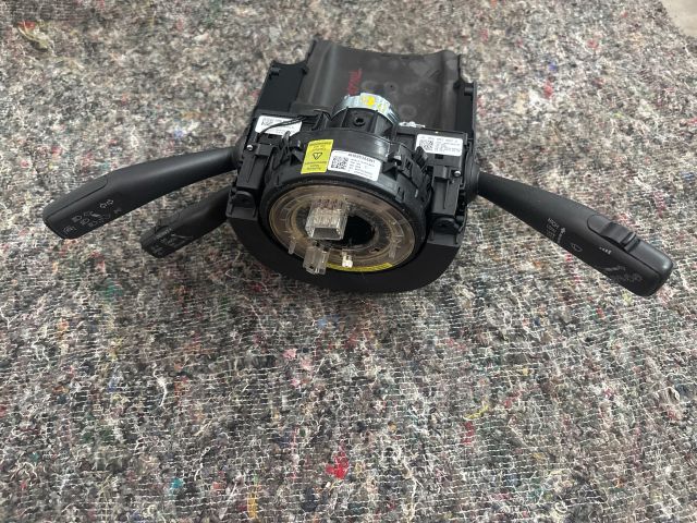 bontott VW TOUAREG Komplett Kormánykapcsoló (Bajuszkapcsoló)