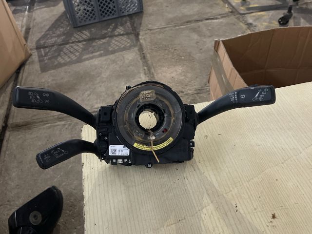 bontott VW TOUAREG Komplett Kormánykapcsoló (Bajuszkapcsoló)