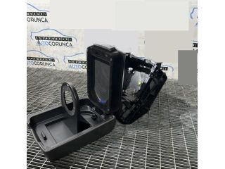 bontott VW TOUAREG Könyöklő