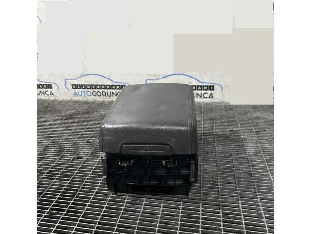 bontott VW TOUAREG Könyöklő