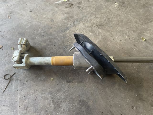 bontott VW TOUAREG Kormányösszekötő Rúd