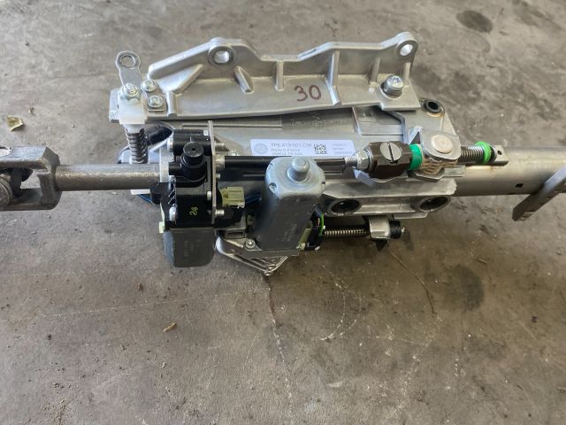 bontott VW TOUAREG Kormányösszekötő Rúd