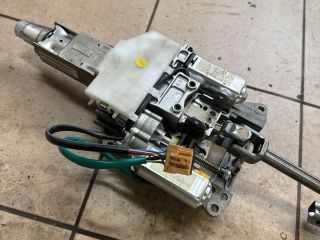 bontott VW TOUAREG Kormányoszlop