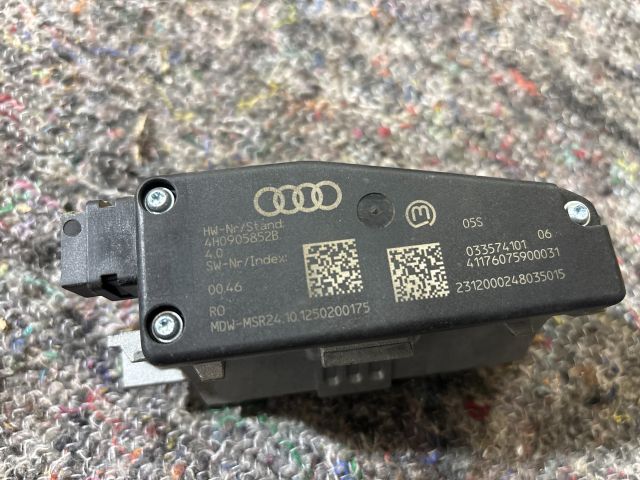 bontott VW TOUAREG Kormányzár (Elektromos)