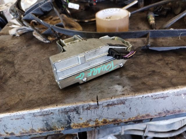 bontott VW TOUAREG Kormányzár (Elektromos)