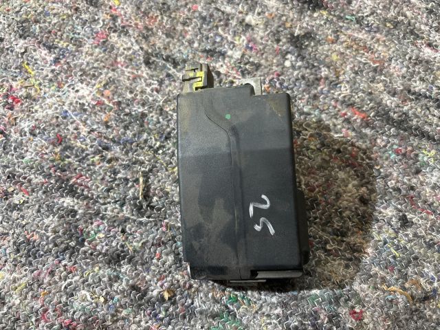 bontott VW TOUAREG Kormányzár (Elektromos)