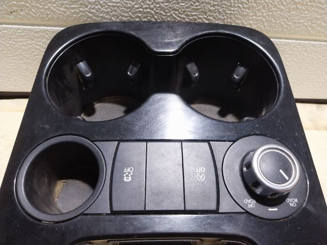 bontott VW TOUAREG Középkonzol Keret