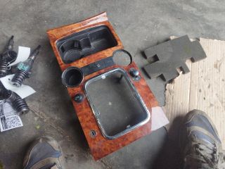 bontott VW TOUAREG Középkonzol Keret