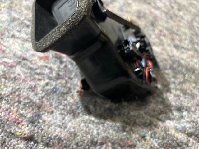 bontott VW TOUAREG Középső Jobb Szellőző