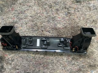 bontott VW TOUAREG Középső Műszerfal Díszléc