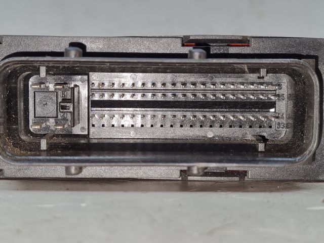 bontott VW TOUAREG Központizár Elektronika