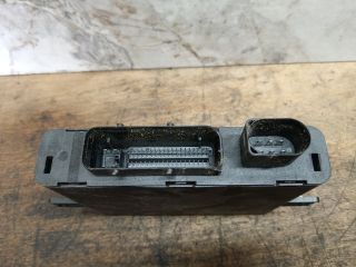 bontott VW TOUAREG Központizár Elektronika