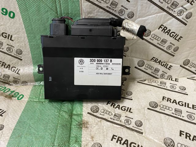 bontott VW TOUAREG Központizár Elektronika