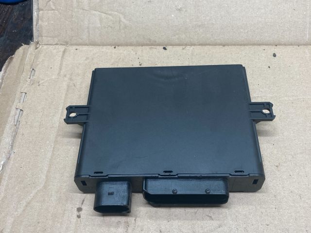 bontott VW TOUAREG Központizár Elektronika