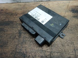 bontott VW TOUAREG Központizár Elektronika