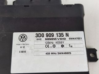 bontott VW TOUAREG Kulcs Nélküli Nyitás Jeladó