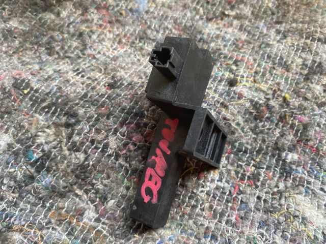 bontott VW TOUAREG Kulcs Nélküli Nyitás Jeladó