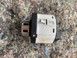 bontott VW TOUAREG Légrugó Kapcsoló