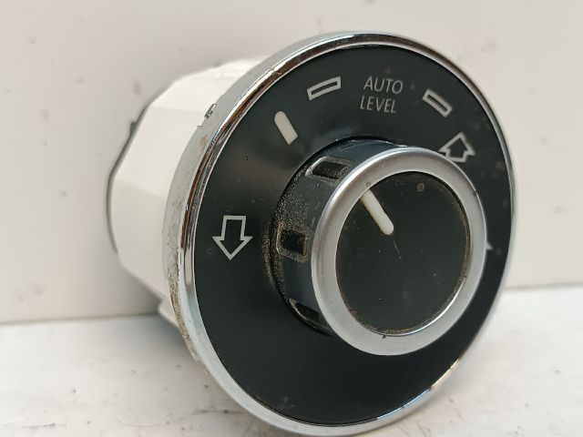 bontott VW TOUAREG Légrugó Kapcsoló