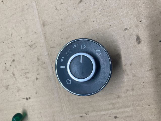 bontott VW TOUAREG Légrugó Vezérlő