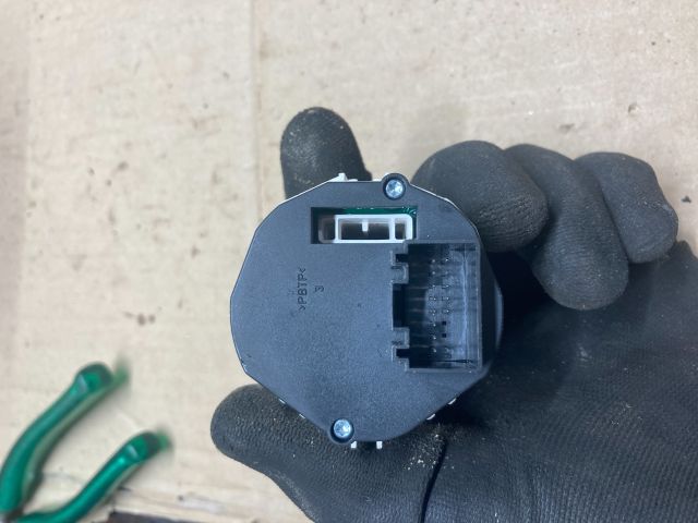 bontott VW TOUAREG Légrugó Vezérlő