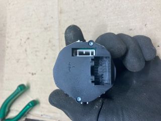 bontott VW TOUAREG Légrugó Vezérlő