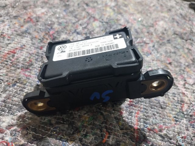 bontott VW TOUAREG Menetstabilizátor