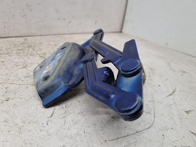 bontott VW TOUAREG Motorháztető Bal Zsanér