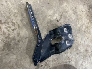 bontott VW TOUAREG Motorháztető Bal Zsanér