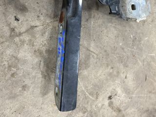 bontott VW TOUAREG Motorháztető Bal Zsanér