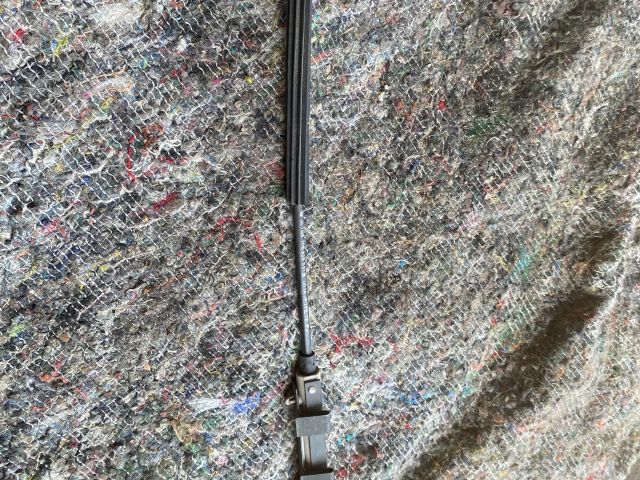 bontott VW TOUAREG Motorháztető Nyitó Bowden