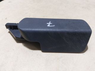 bontott VW TOUAREG Motorháztető Nyitó Kar / Gomb